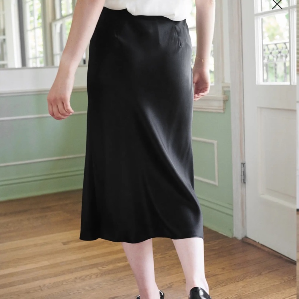 Quince black silk skirt